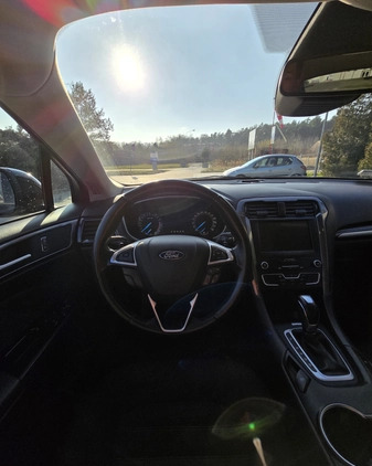 Ford Mondeo cena 62361 przebieg: 160000, rok produkcji 2019 z Kielce małe 407